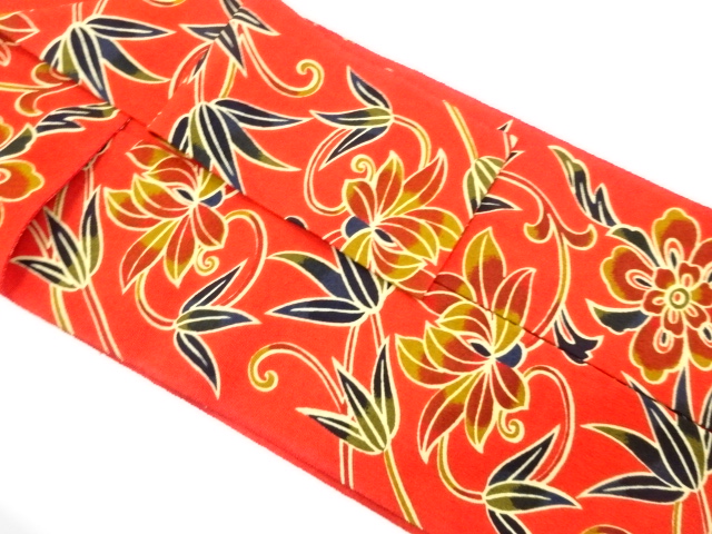  花唐草模様名古屋帯